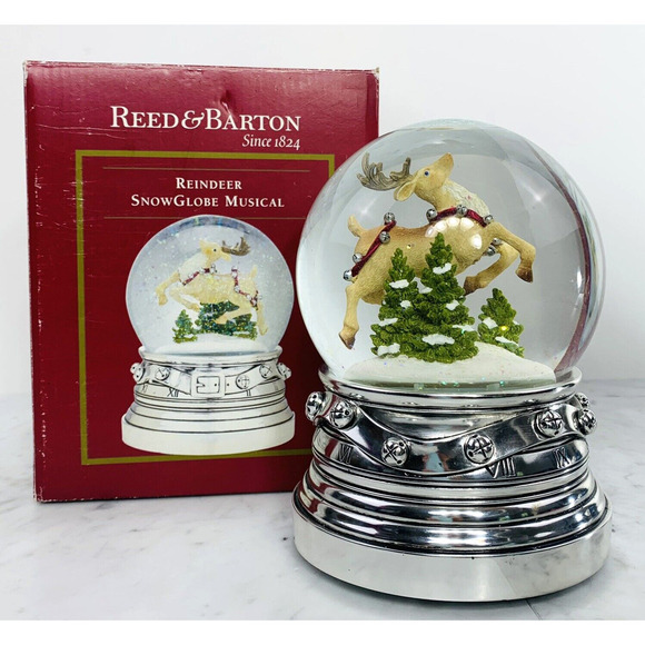Reed & Barton 2009 Reindeer Snow Globe Musical 6.5" Silverplate Jingle Bells EUC - Picture 2 of 6